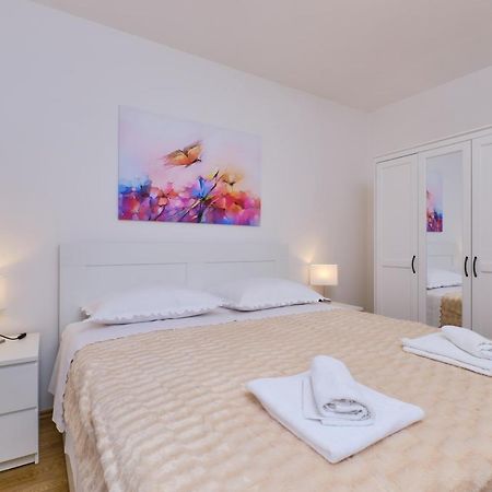 Apartment Budinic Mali Lošinj Εξωτερικό φωτογραφία