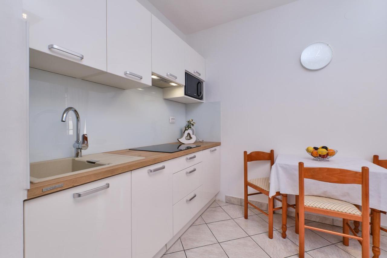 Apartment Budinic Mali Lošinj Εξωτερικό φωτογραφία