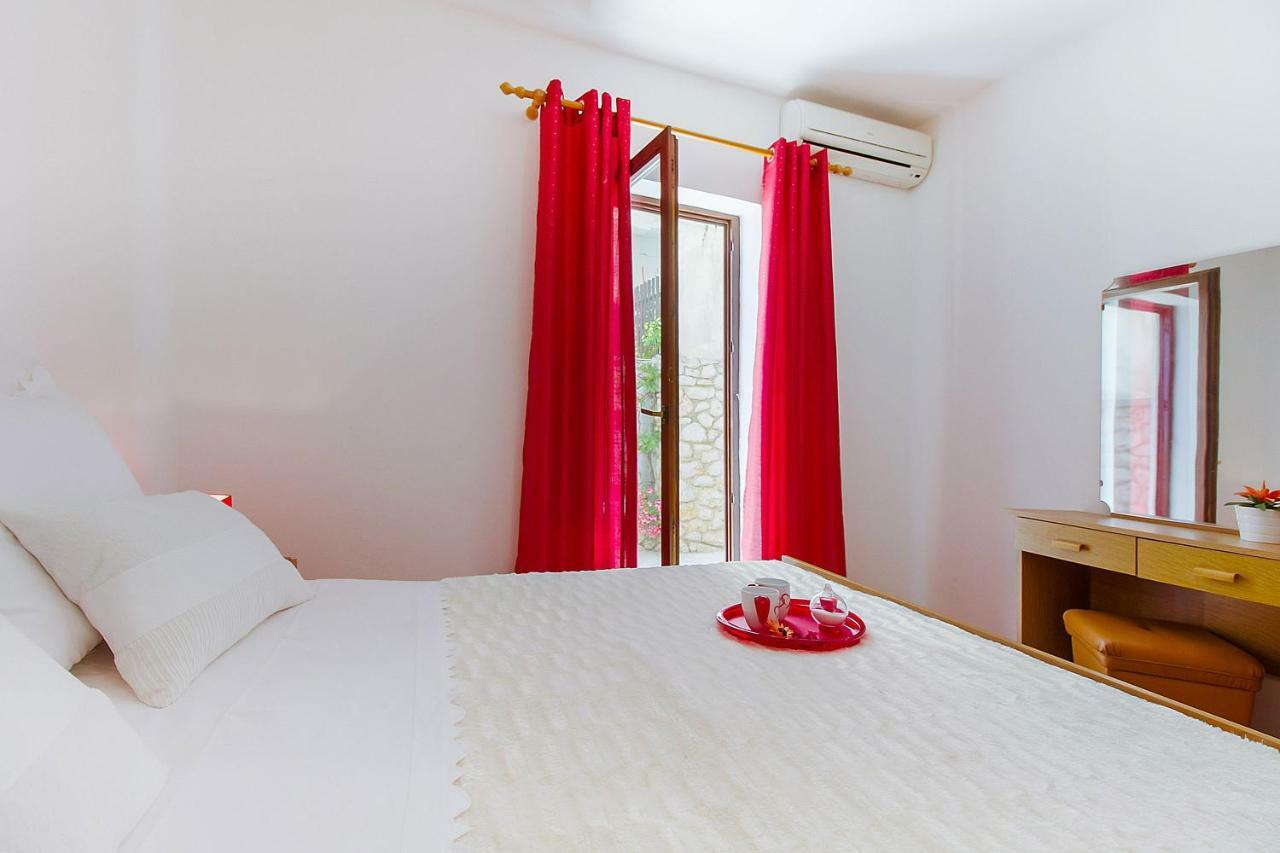 Apartment Budinic Mali Lošinj Εξωτερικό φωτογραφία