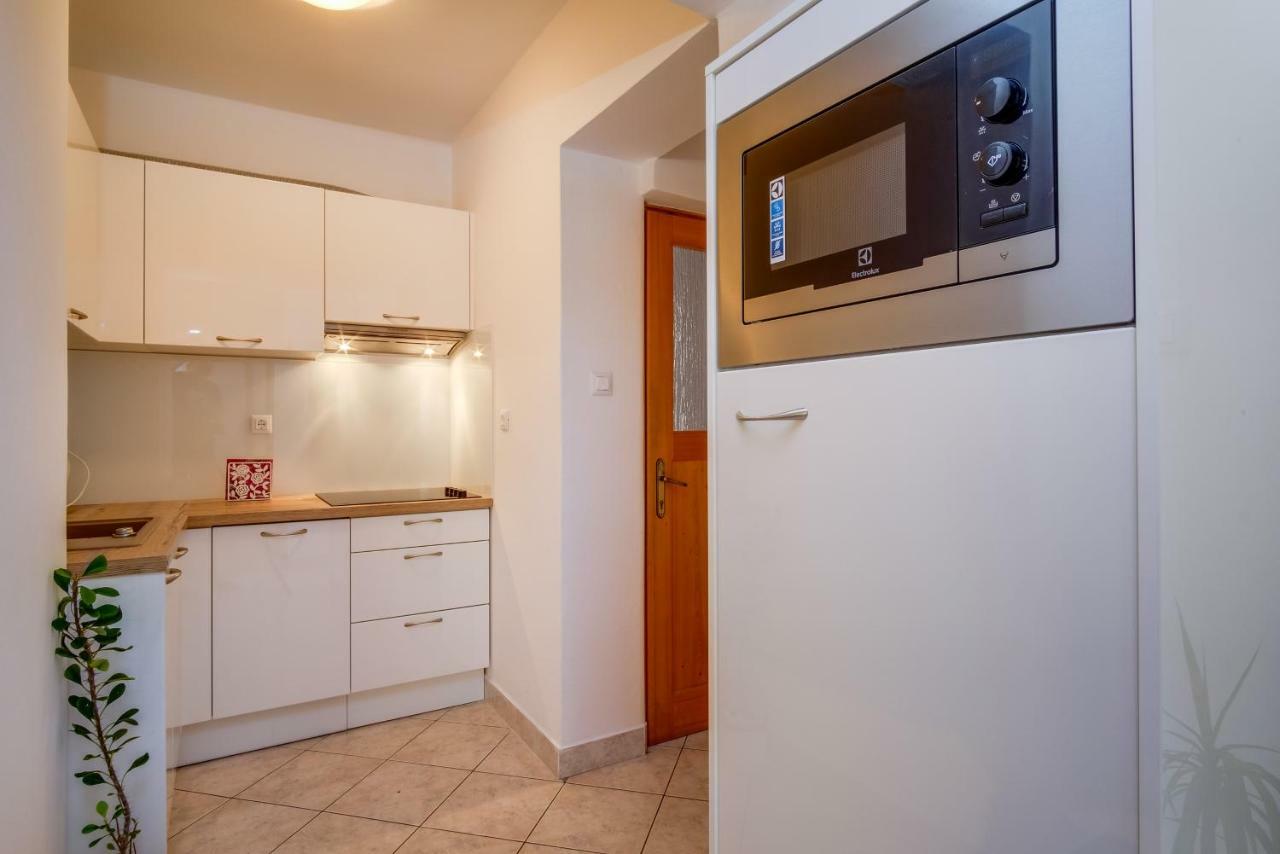 Apartment Budinic Mali Lošinj Εξωτερικό φωτογραφία